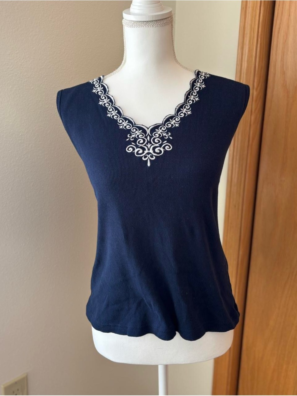 Dress Barn Navy Sleeveless V-Neck Tank with White Embroidered Neckline